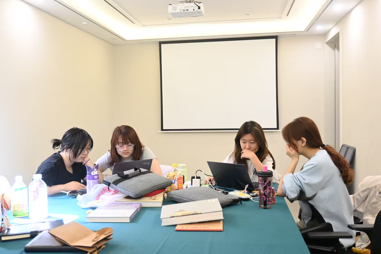 微信图片_20250421215153.jpg
