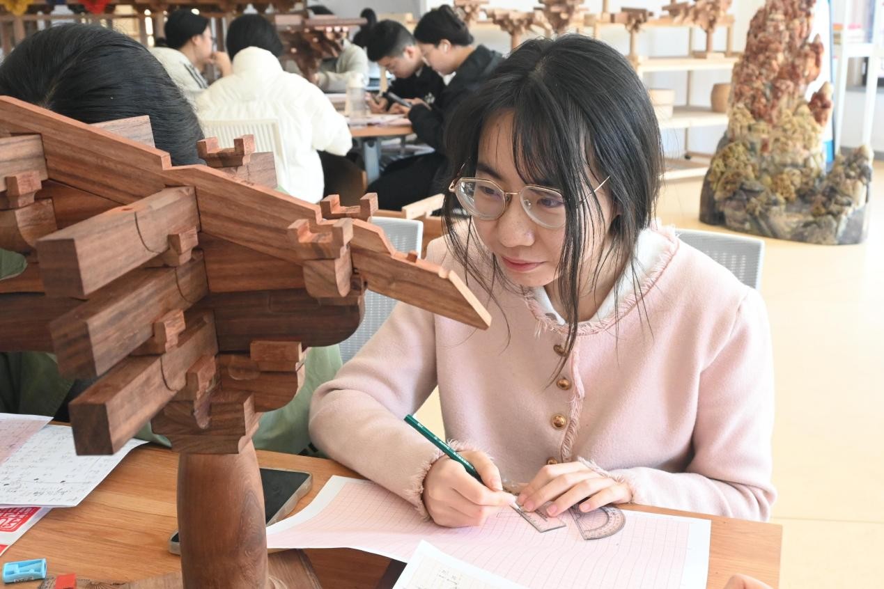 图片12.jpg