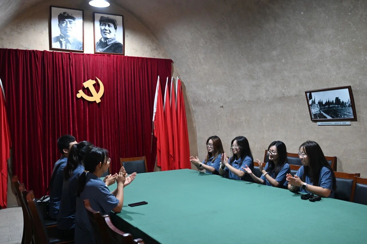 微信图片_2025-09-11_215604_392.jpg