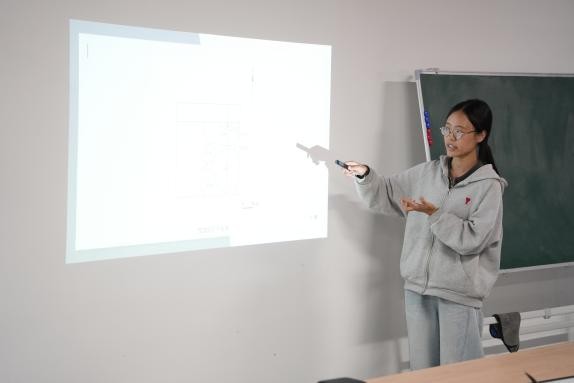 图片24.jpg